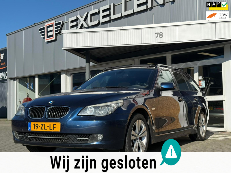 BMW 525 5-serie Touring 525xd Business Line | Leder | Pano