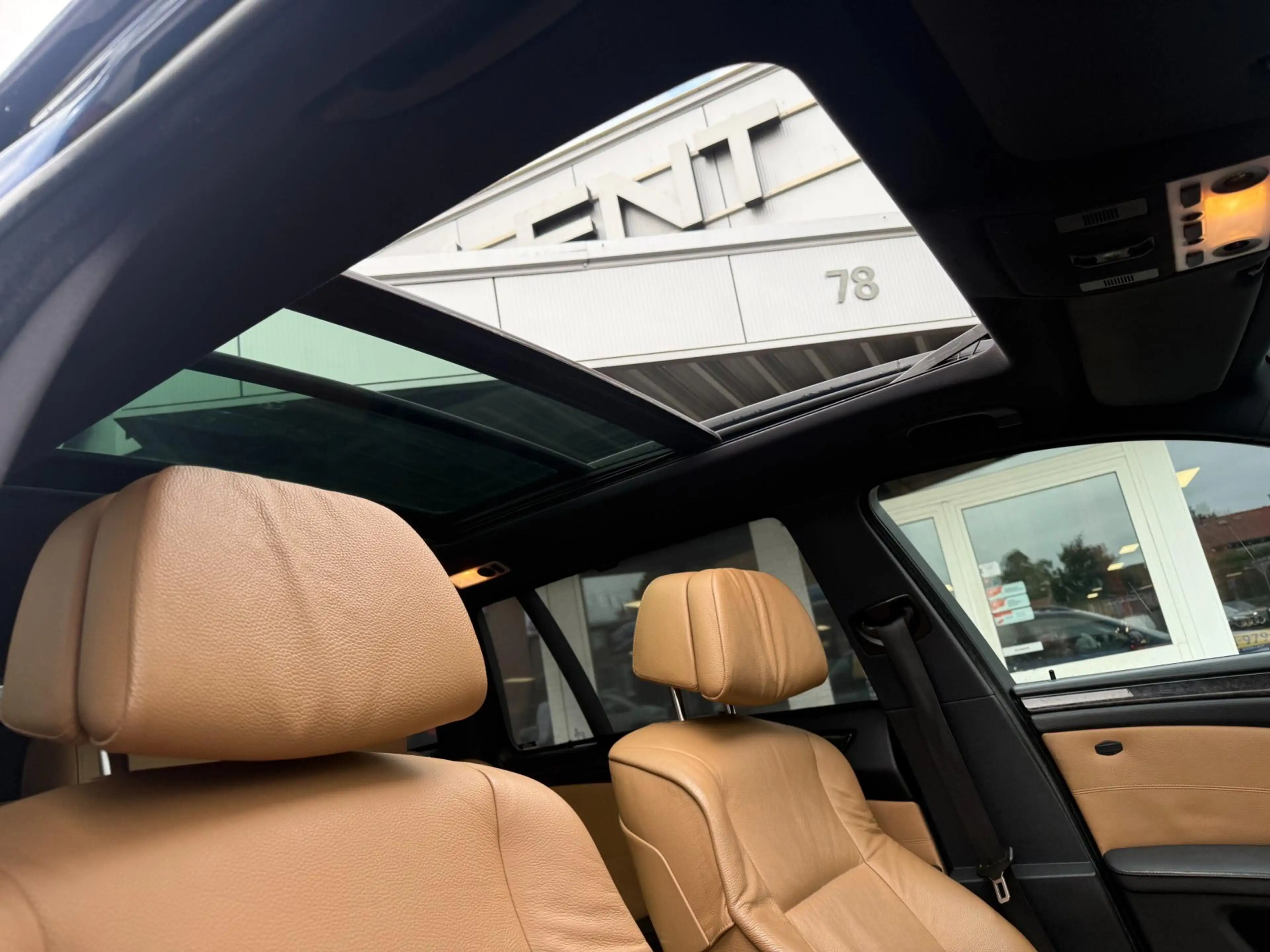 BMW 525 5-serie Touring 525xd Business Line | Leder | Pano — photo 11