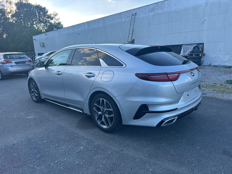 Kia ProCeed / pro_cee'd ProCeed 1.0 T-GDi GT-Line ISG — photo 3