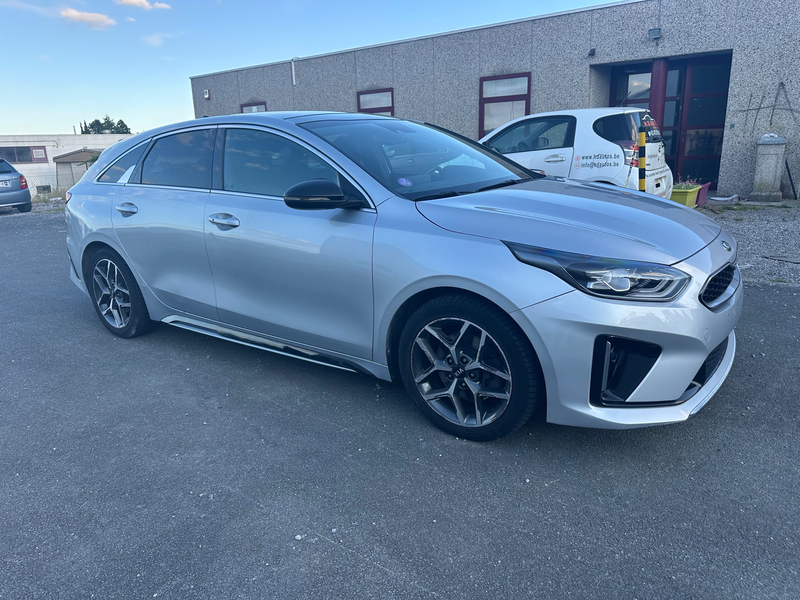 Kia ProCeed / pro_cee'd ProCeed 1.0 T-GDi GT-Line ISG — photo 4
