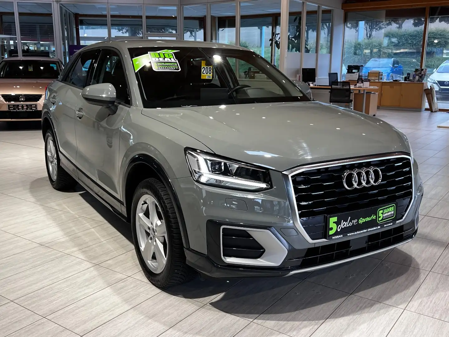 Audi Q2 1.0TFSI sport ultra LED+Navi+Klima+PDC Gris - 2