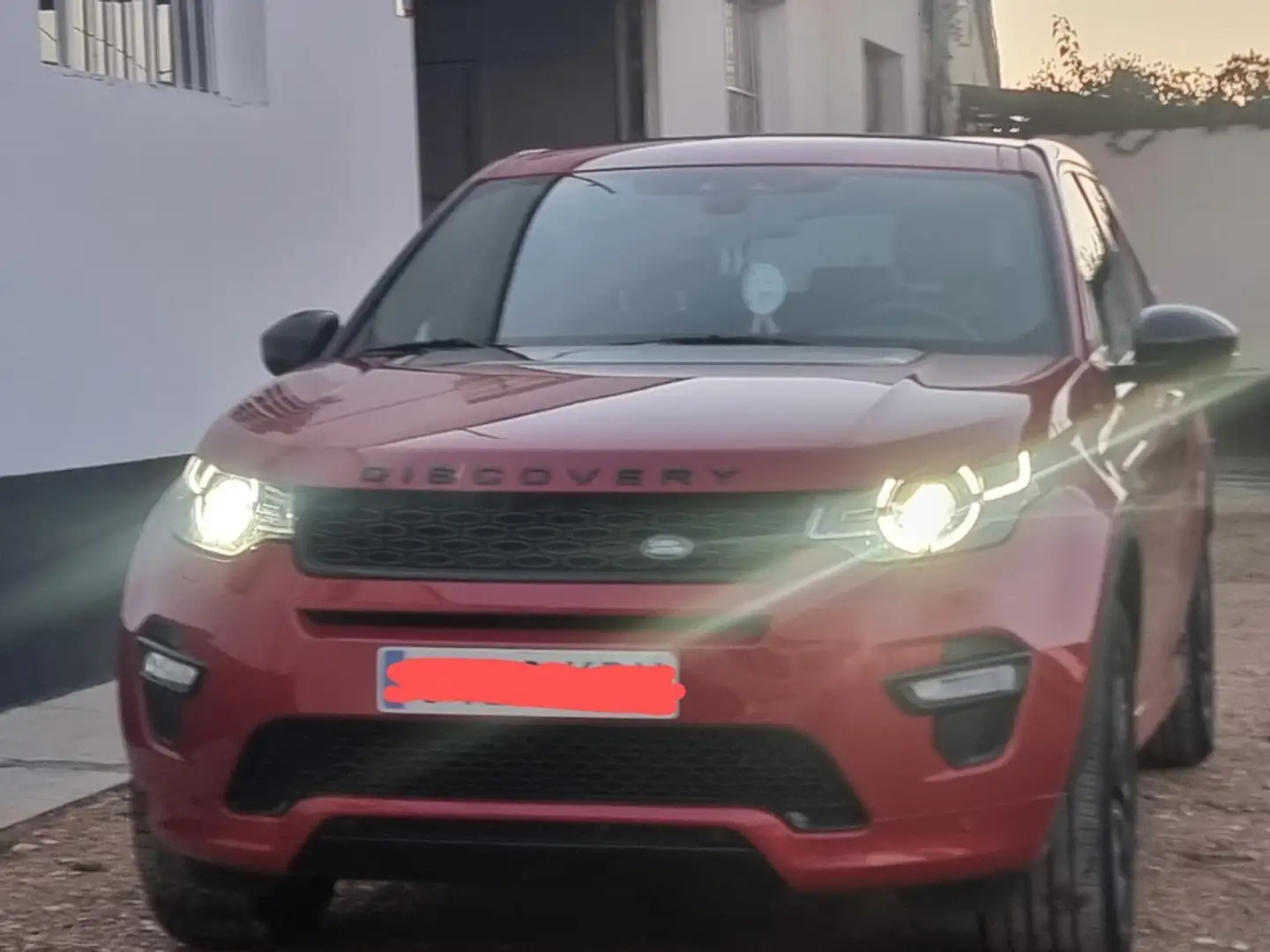 Land Rover Discovery Sport 2.0TD4 HSE Luxury 4x4 Aut. 180 Rouge - 2