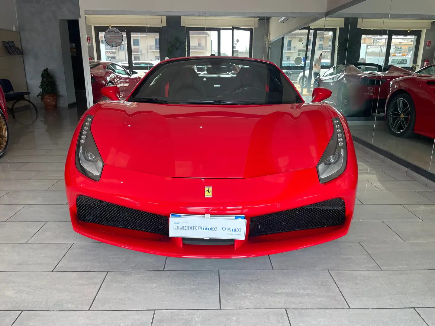 Ferrari 488 Spider SOLLEVATORE UFF ITALIA UNICO PROPRIETARIO Rouge - 1
