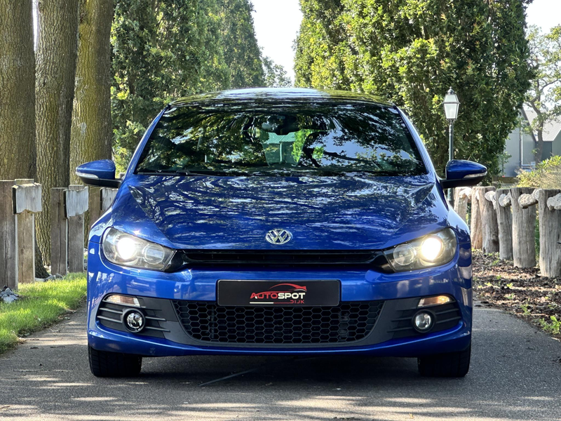Volkswagen Scirocco 1.4 TSI Highline Plus — photo 4
