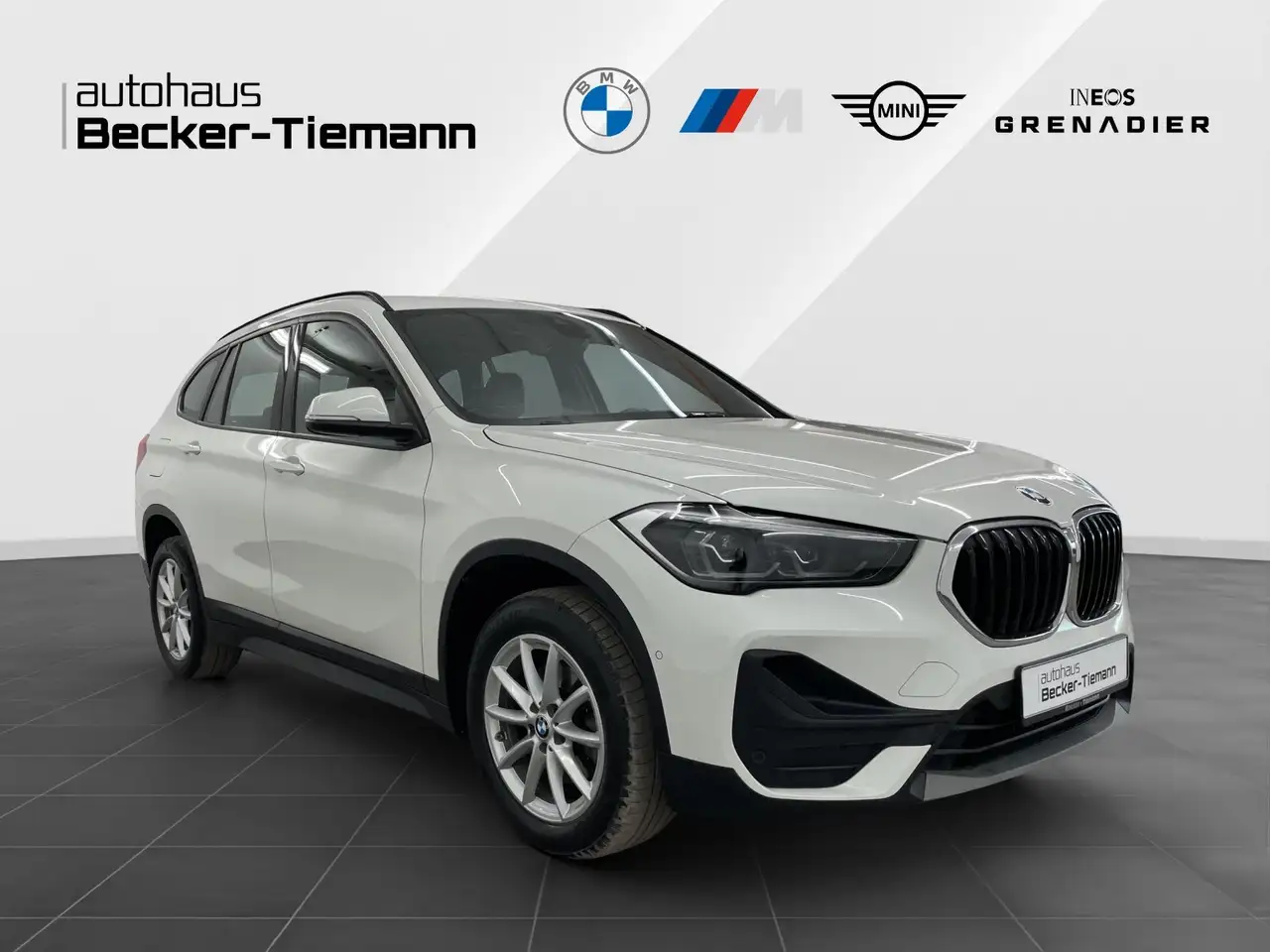 BMW X1 sDrive18d A,Advantage,Navi,LED Scheinwerfer,etc., миниатюра 7