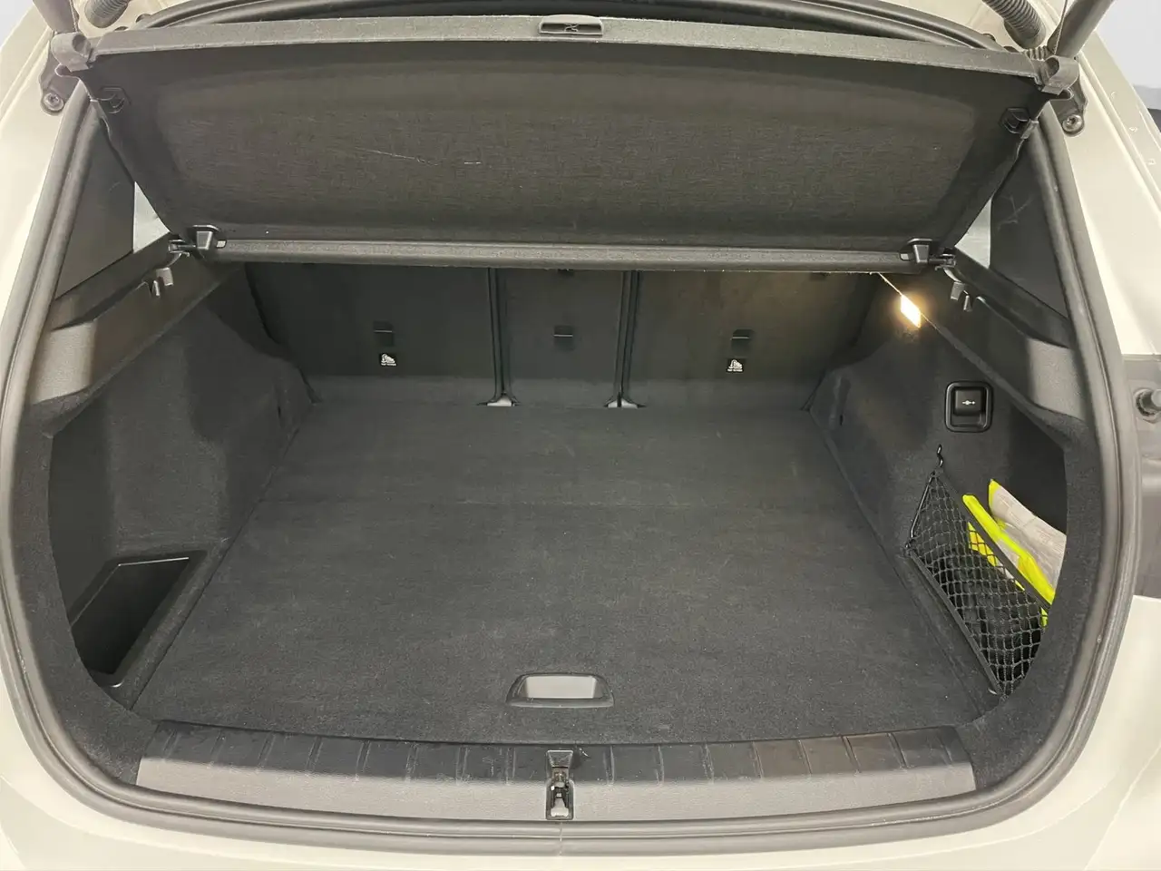 BMW X1 sDrive18d A,Advantage,Navi,LED Scheinwerfer,etc., миниатюра 14