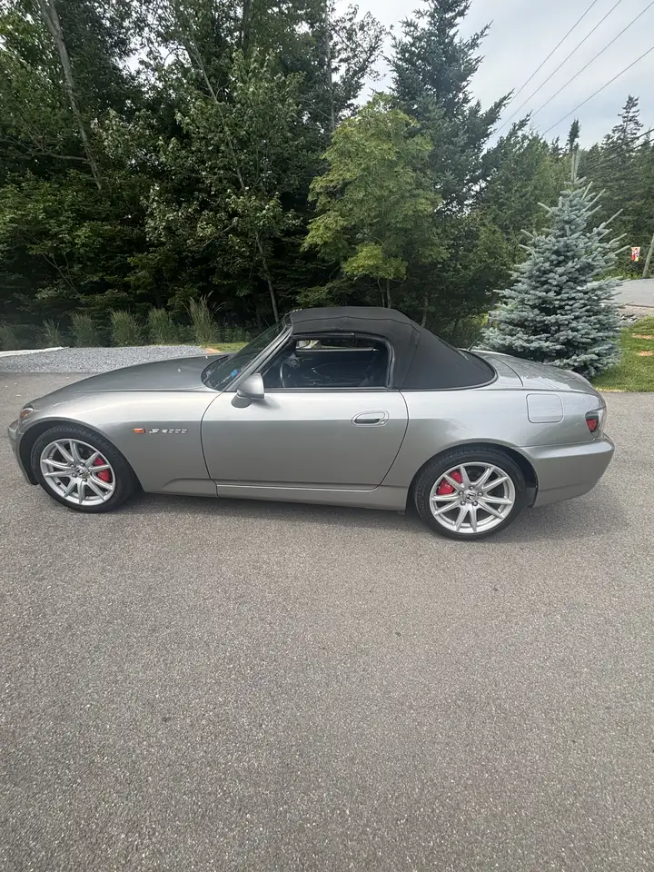 S 2000 fotografie S 2000