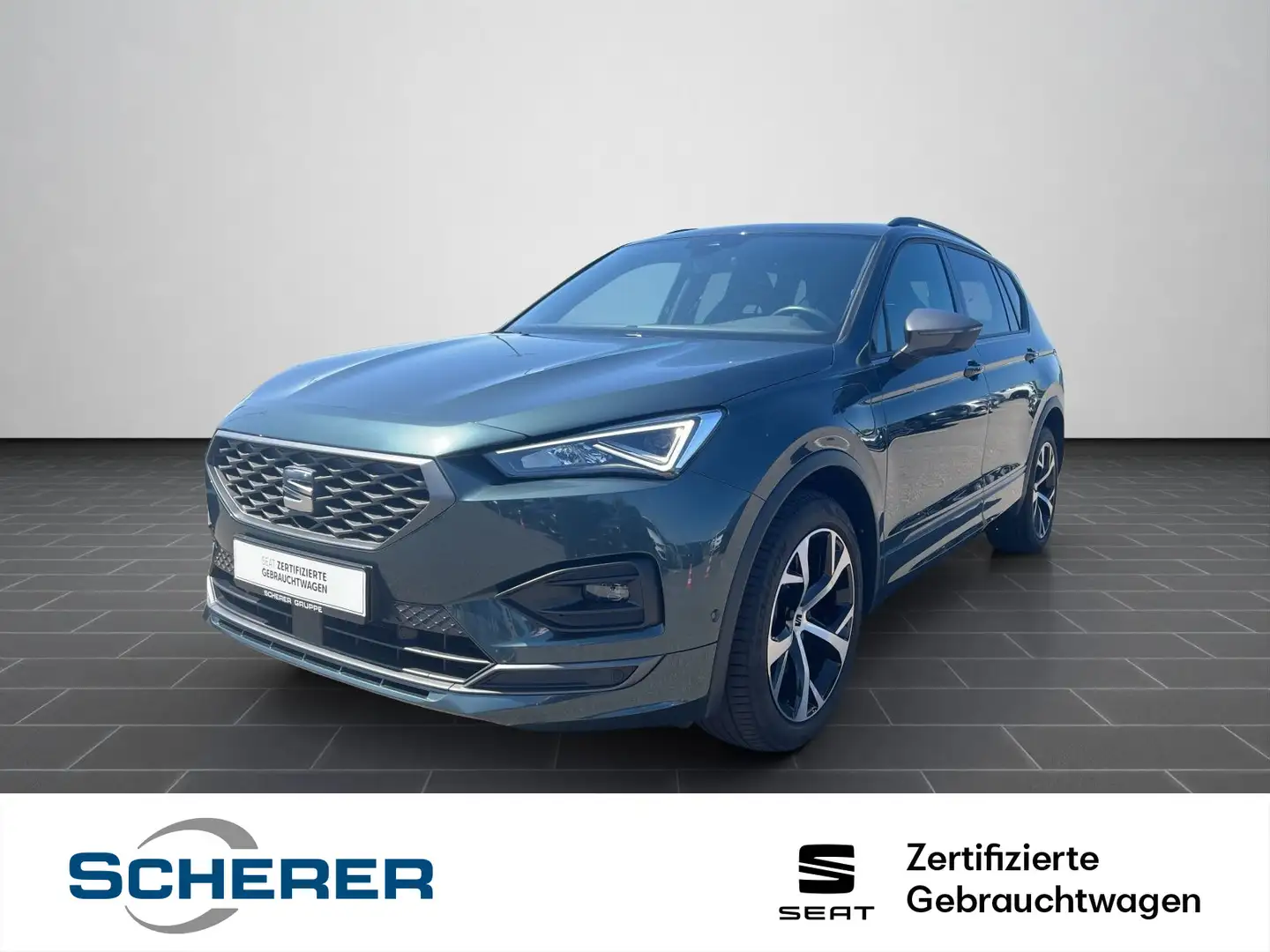 SEAT Tarraco FR 1.4 e-HYBRID NAV PANO NAVI SHZ KAM AC Grün - 1