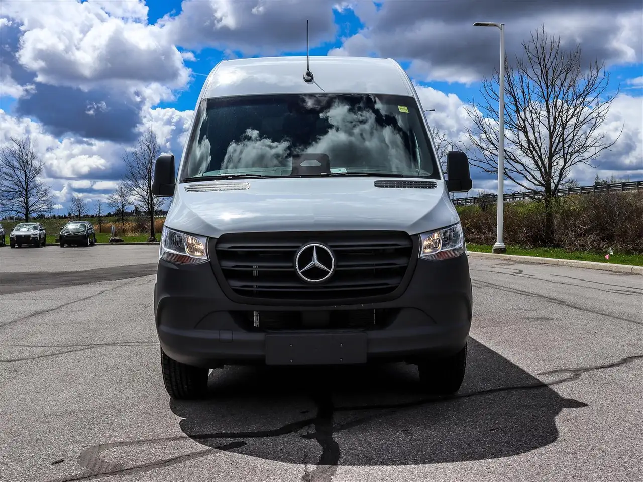 Mercedes-Benz Sprinter снимка Mercedes-Benz Sprinter