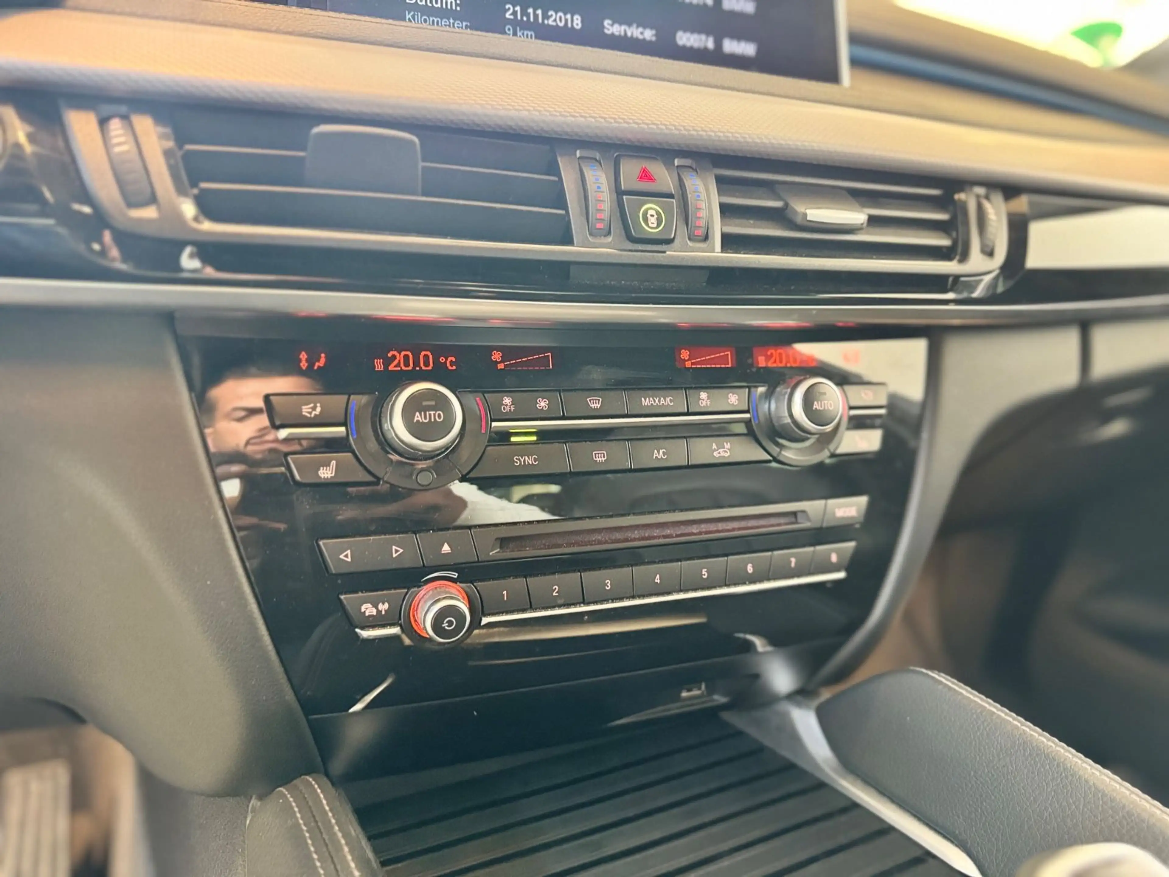 BMW X6 xDrive 40 d/AHK/HeadUp/ — photo 14