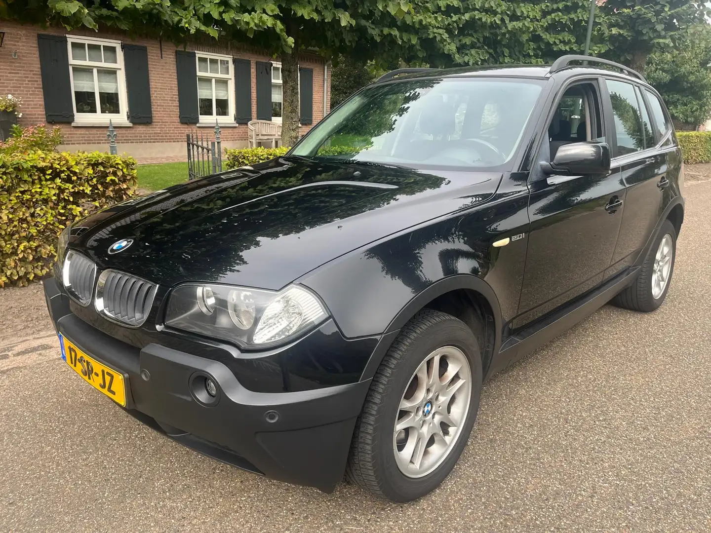 BMW X3 2.0I HIGH EXECUTIVE Noir - 1