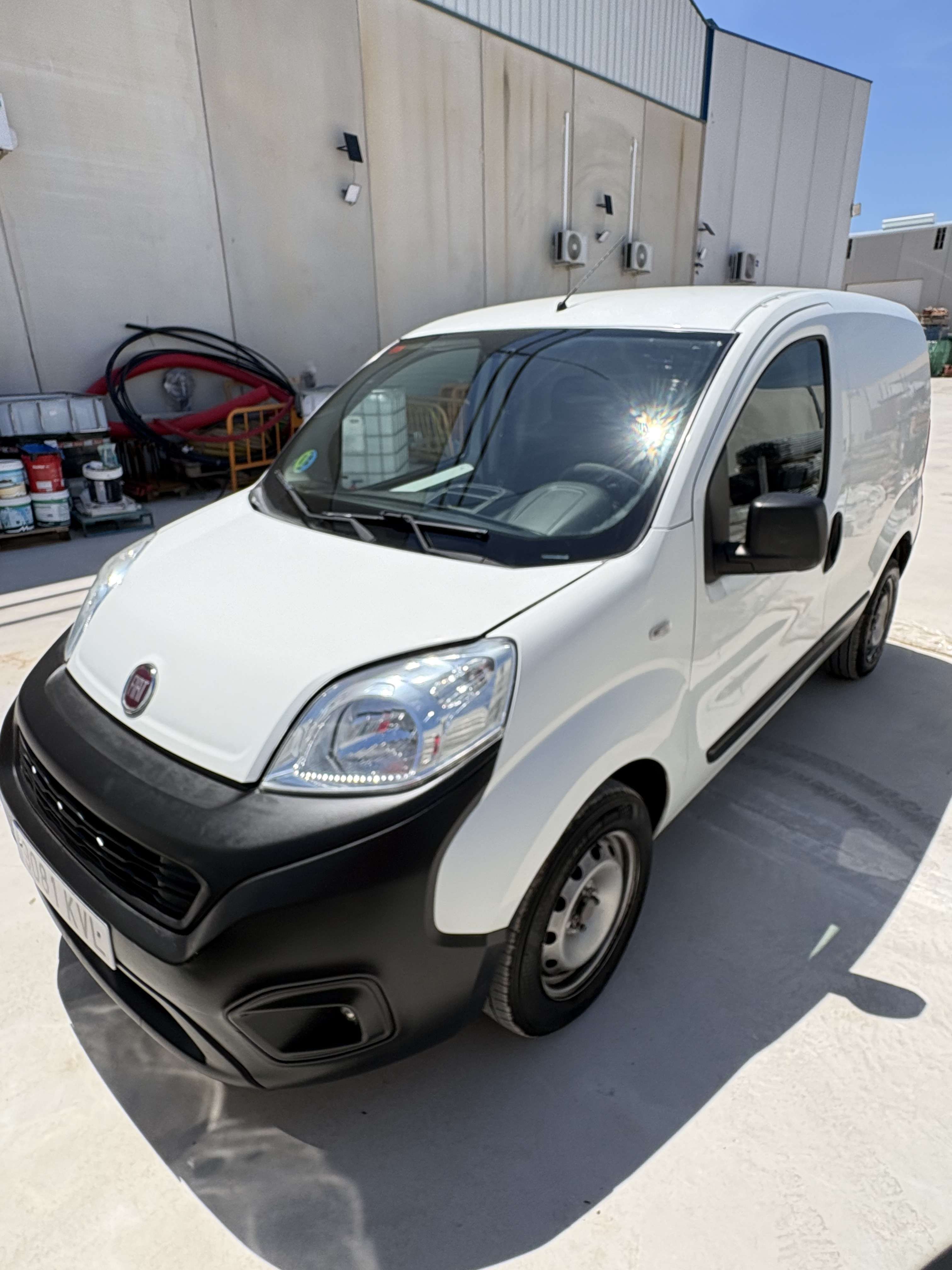 Fiat Fiorino Cargo 1.4 GNC Base E6 - foto 1
