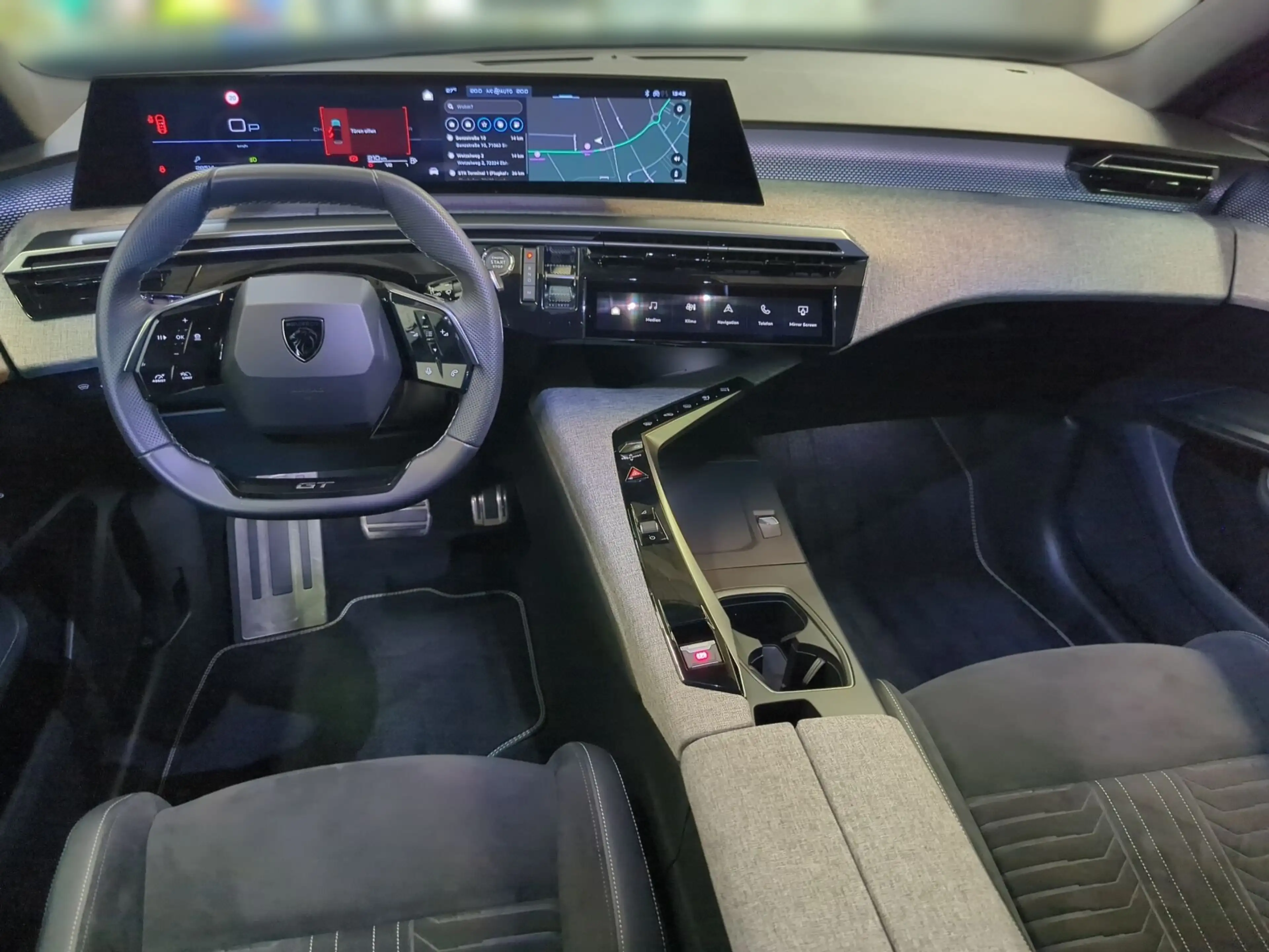 Peugeot 3008 Hybrid 136 e-DSC6 GT AHK Navi PDC Kamera AUT — photo 10