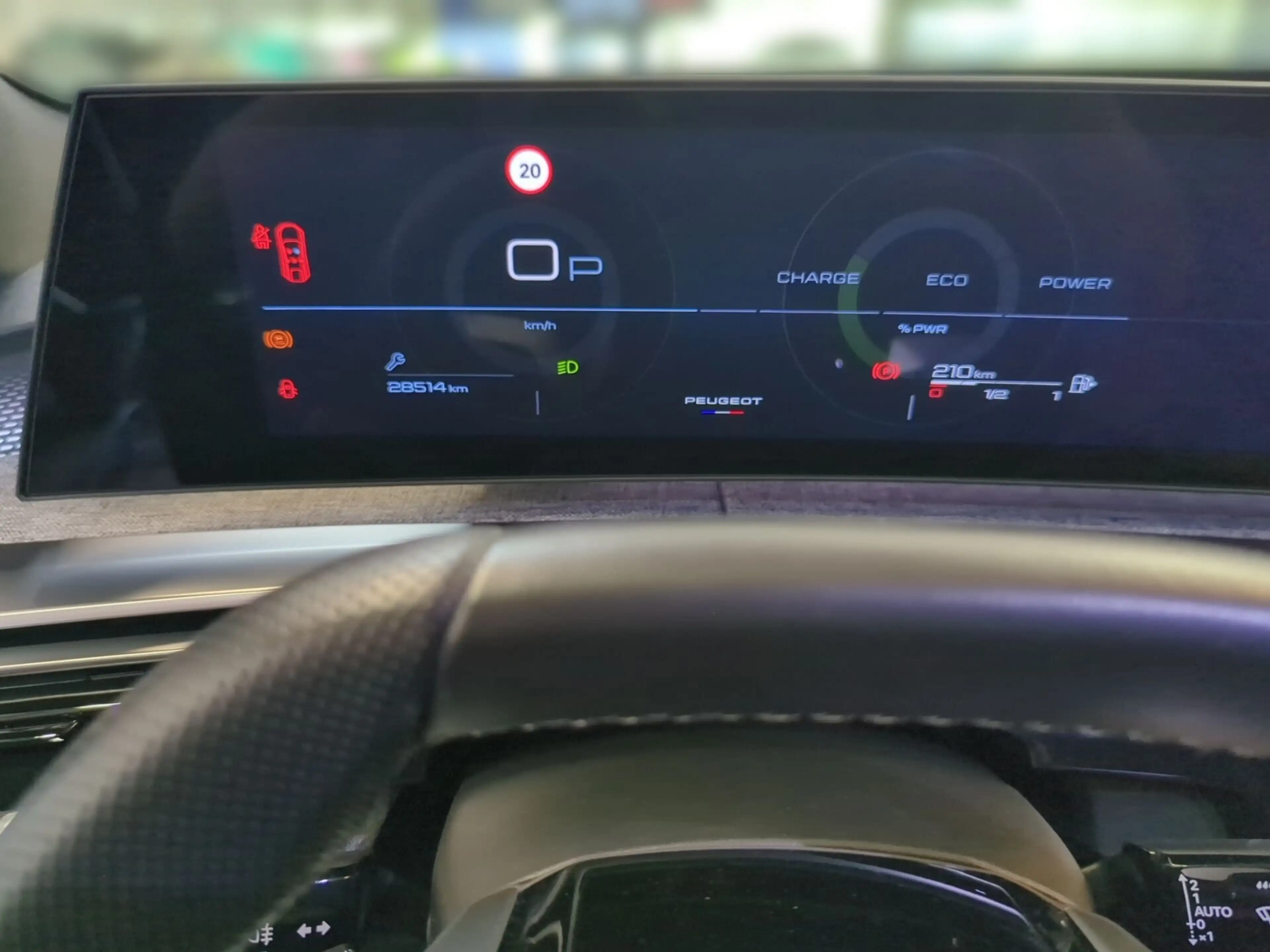 Peugeot 3008 Hybrid 136 e-DSC6 GT AHK Navi PDC Kamera AUT — photo 5