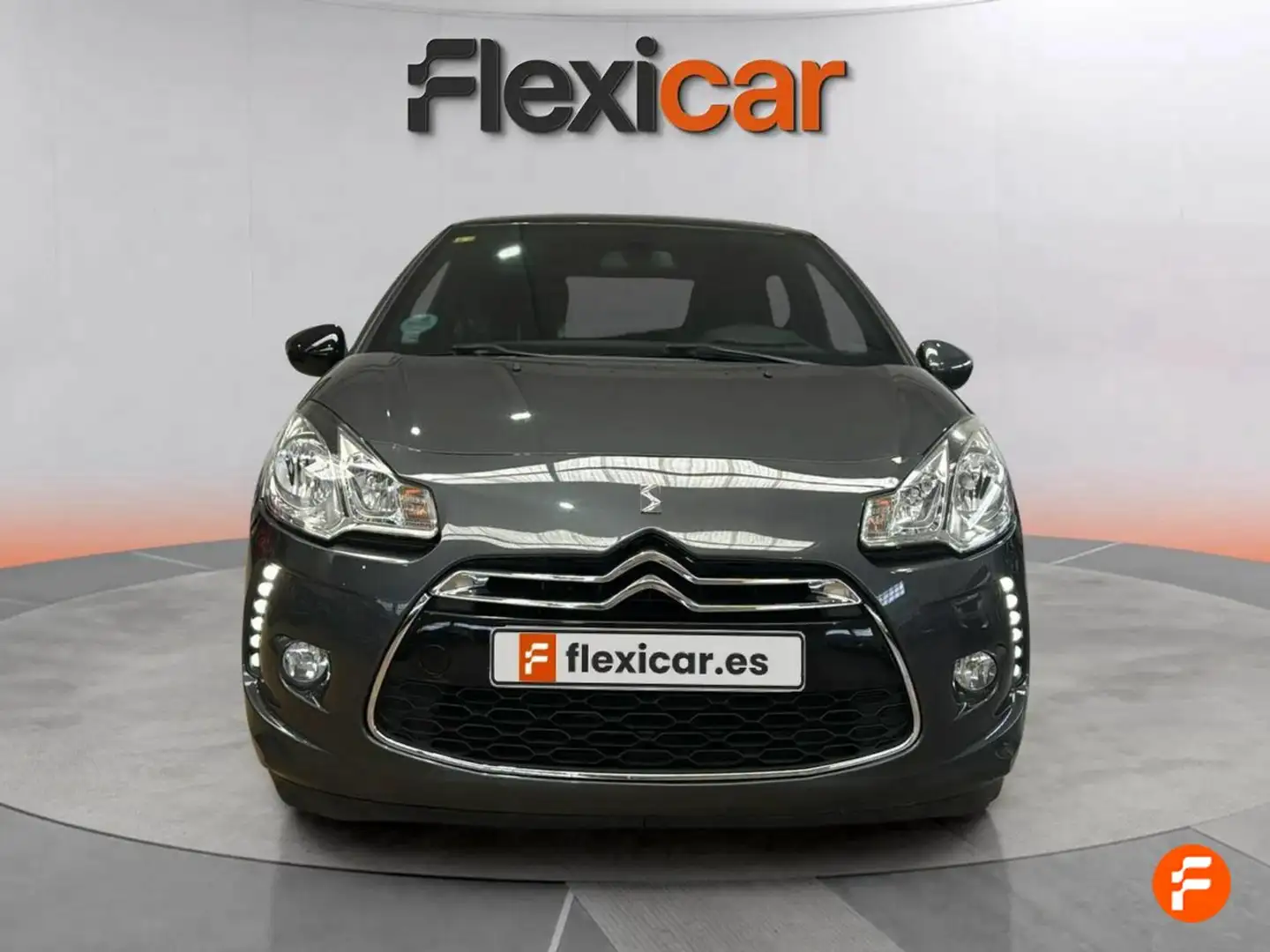 DS Automobiles DS 3 1.2 PureTech Desire 82 Negro - 2