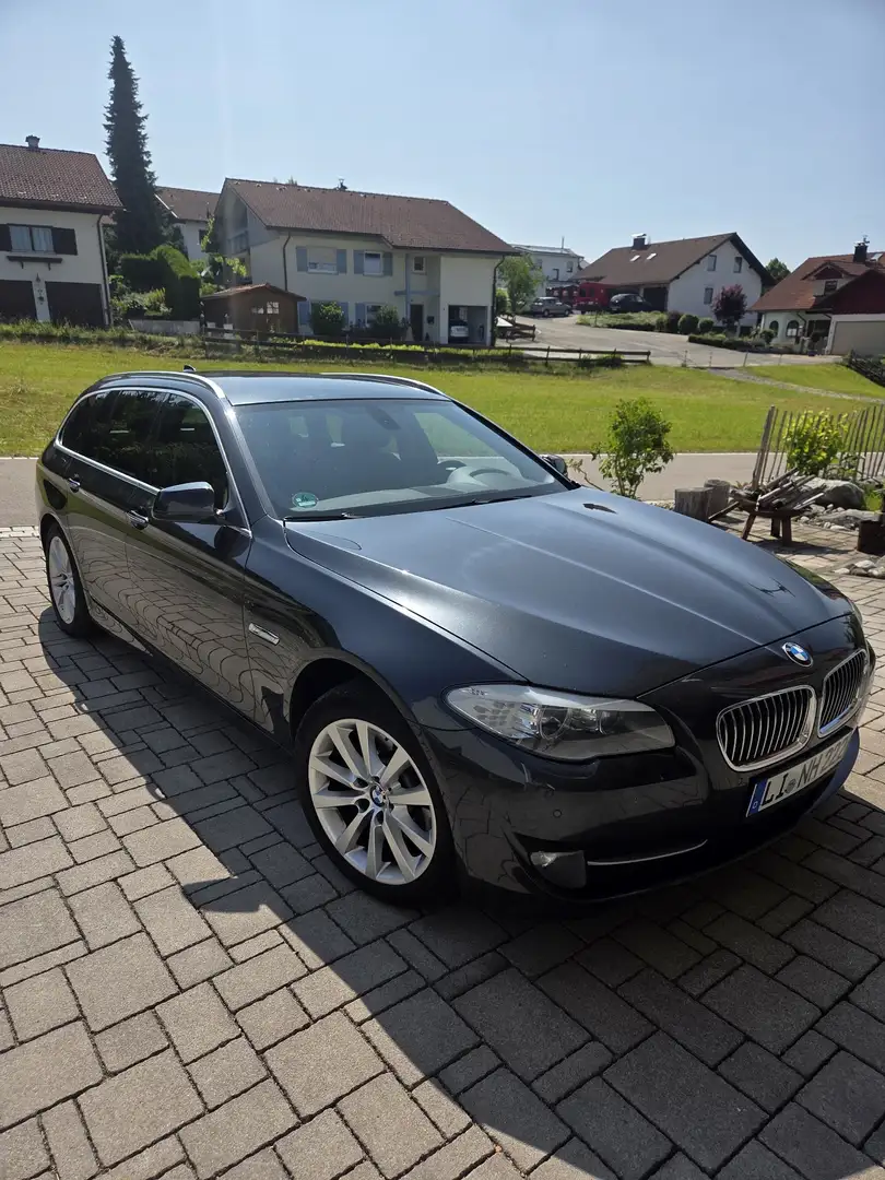 BMW 520 520d Touring F11 AHK Navi Prof WR SR - 1
