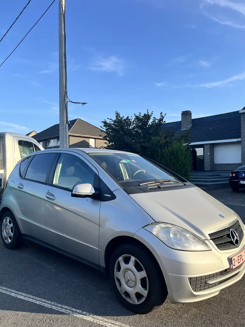 Mercedes-Benz A 150 BlueEFFICIENCY - 2