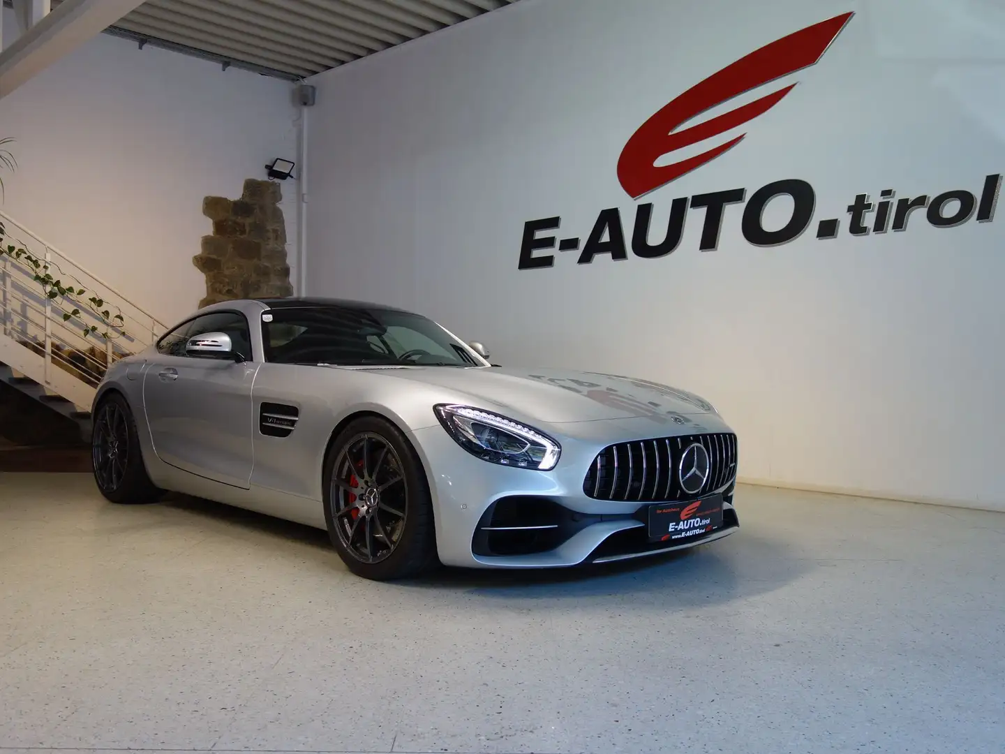 Mercedes-Benz AMG GT S V8*TRAUMZUSTAND *TOP MODELL *PANO *WENIG KM Silber - 1