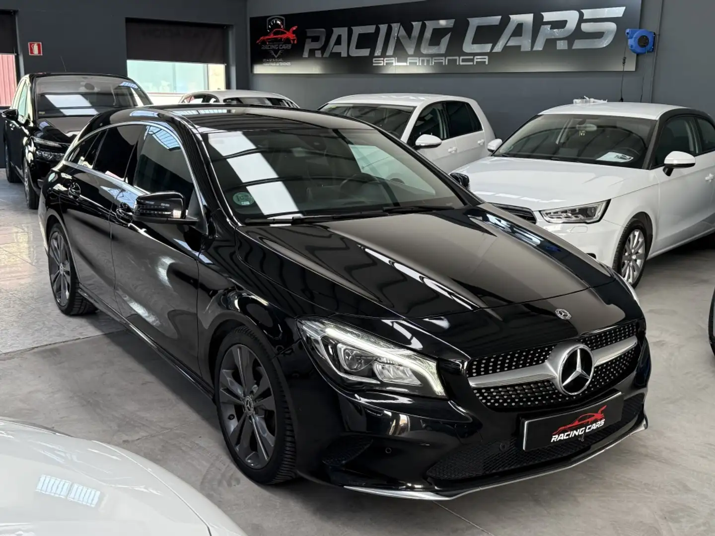 Mercedes-Benz CLA 200 Shooting Brake 200d 7G-DCT Negro - 1