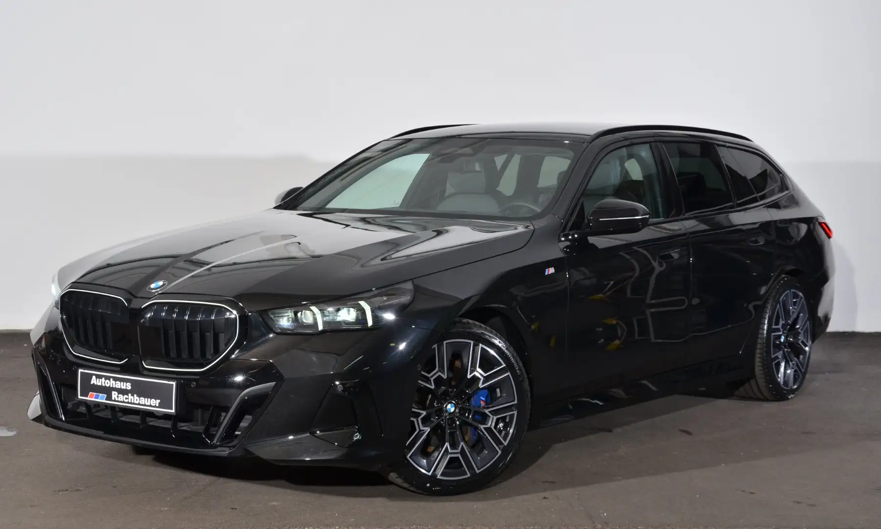 BMW 540 d xDrive Schwarz - 1