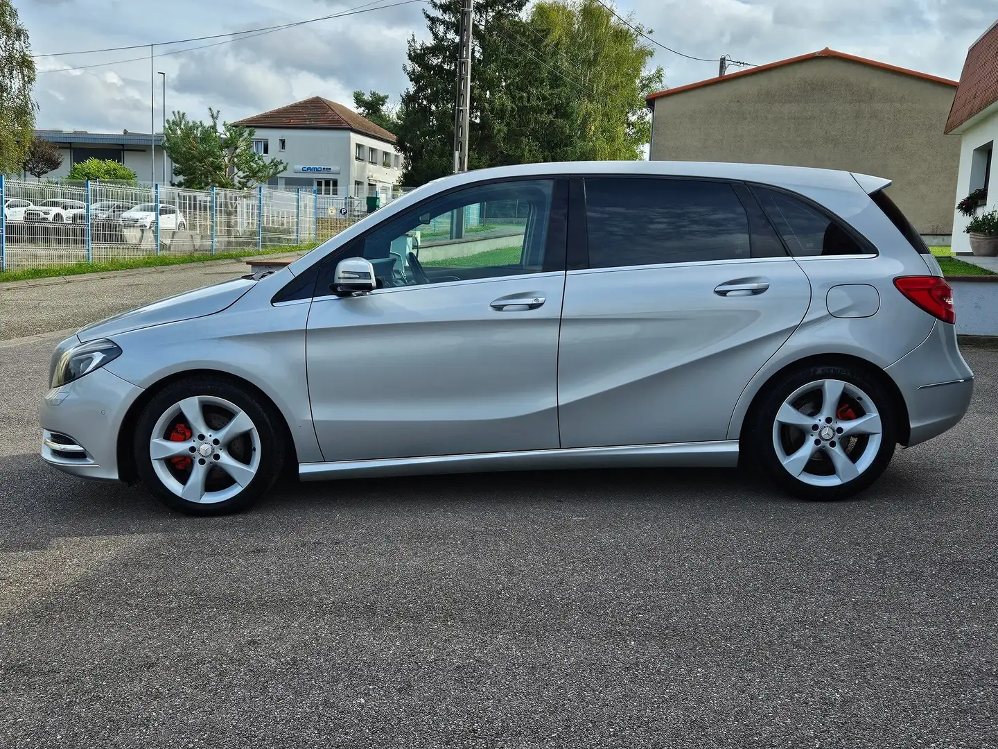 Mercedes-Benz B 200 Classe   CDI BlueEFFICIENCY Sport Argent - 2