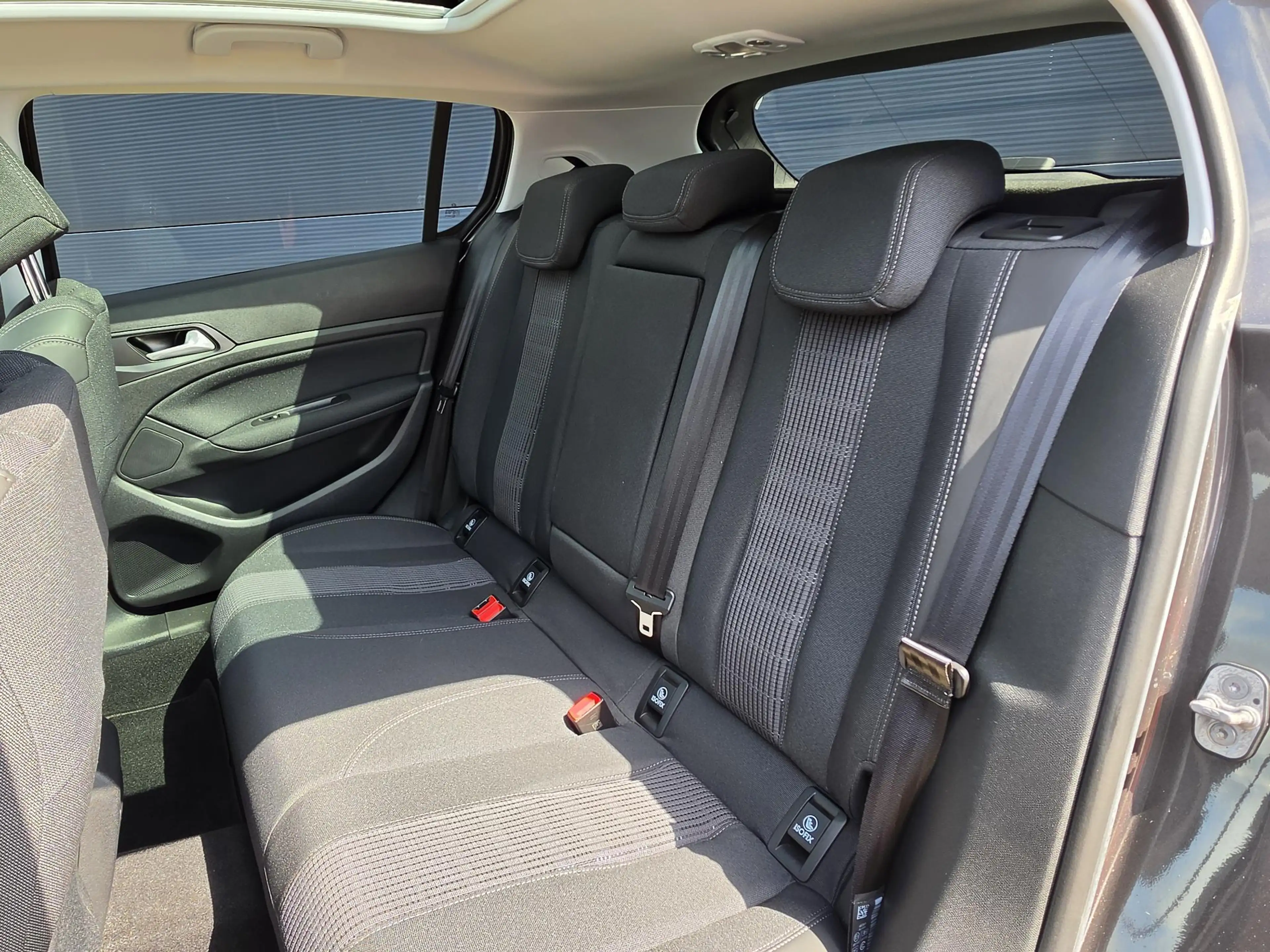 Peugeot 308 1.2 PureTech Allure | Apple Carplay | Panoramadak — photo 11