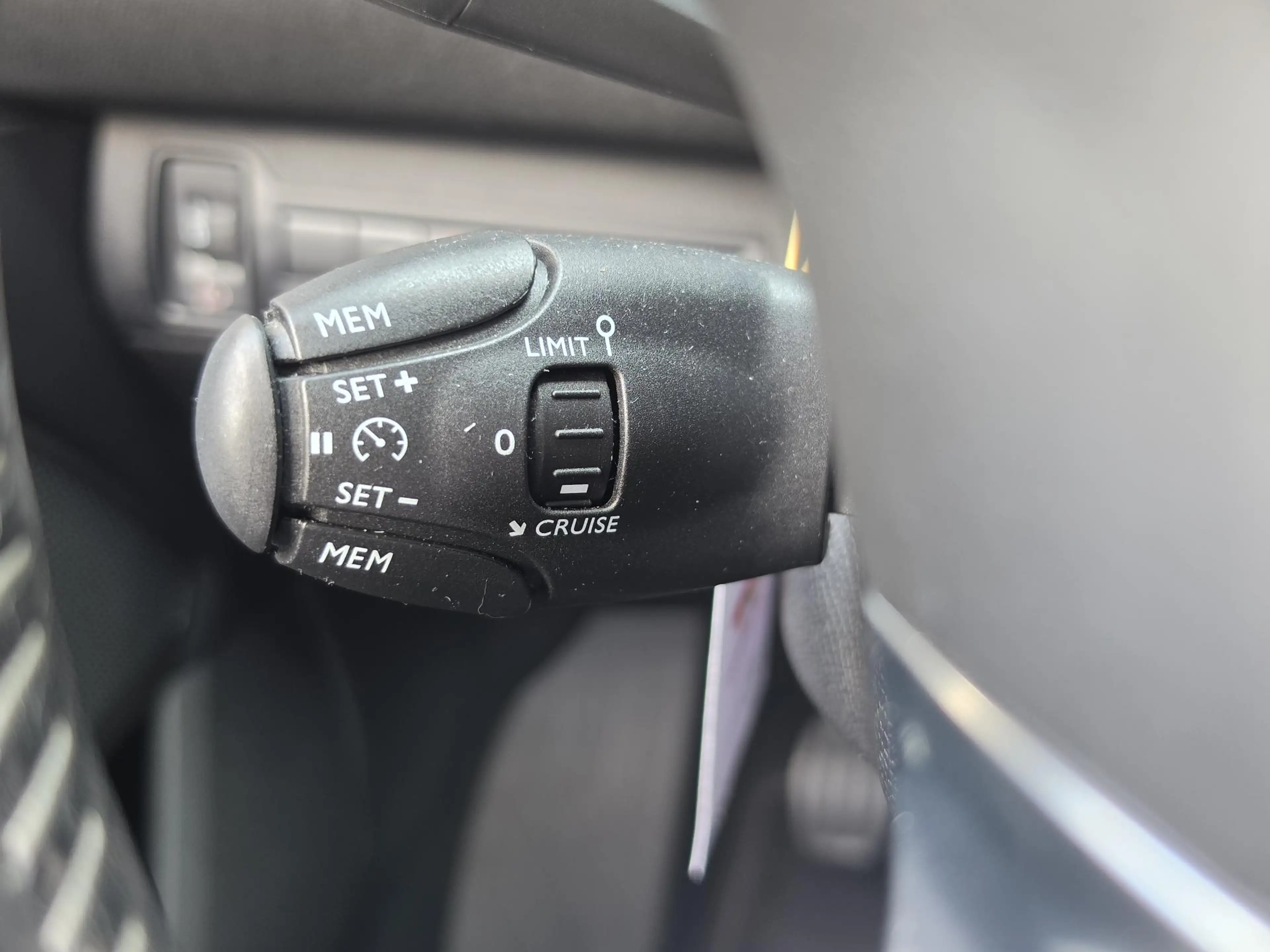 Peugeot 308 1.2 PureTech Allure | Apple Carplay | Panoramadak — photo 15