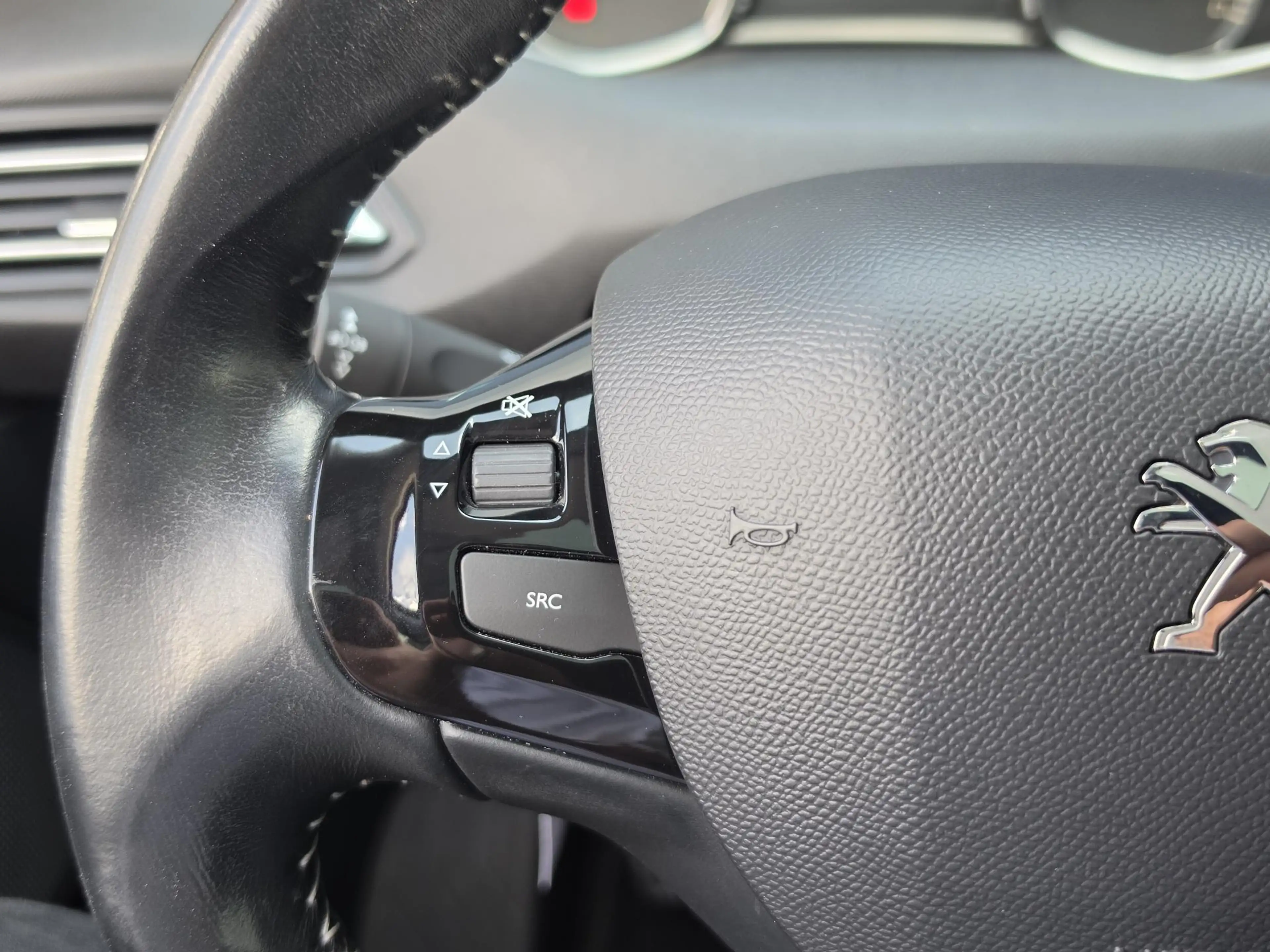 Peugeot 308 1.2 PureTech Allure | Apple Carplay | Panoramadak — photo 13
