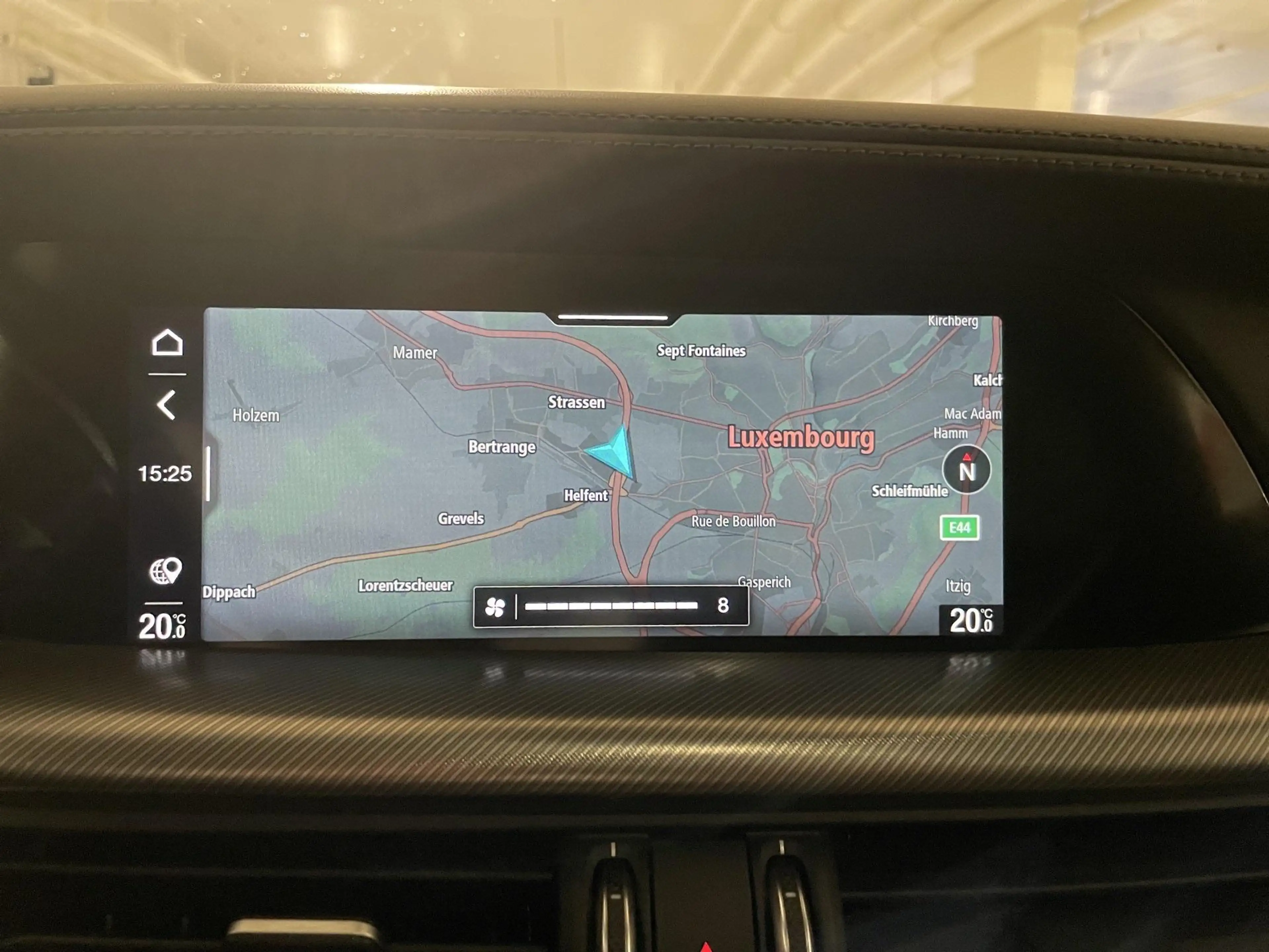 Alfa Romeo Stelvio 2.0 280 GT Junior Ocra AWD — photo 3