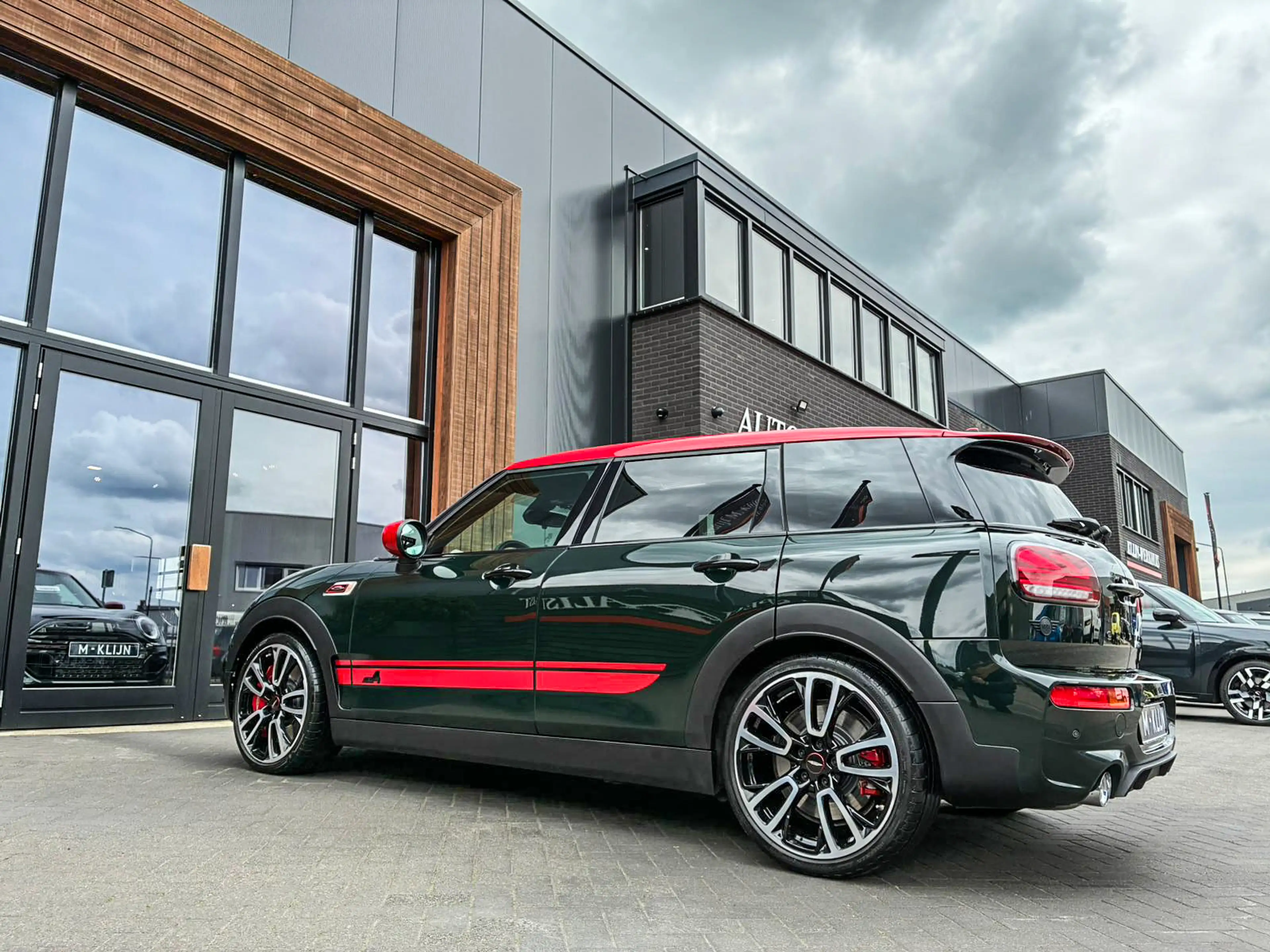 MINI John Cooper Works Clubman Mini 2.0 JCW ALL4 f1 aut 306pk/Rebelgreen/Pano/Cam — photo 3