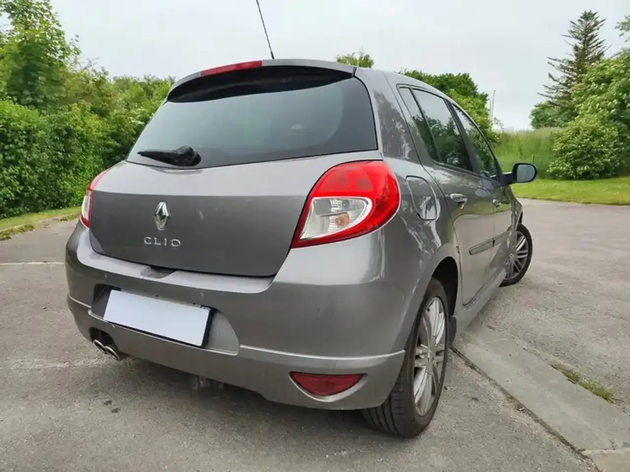 Renault Clio 1.5 dCi 100 Initiale