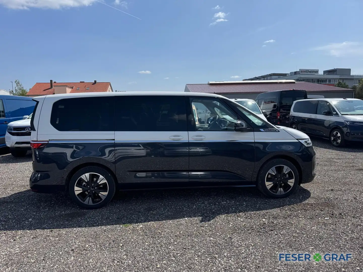 Volkswagen T7 Multivan 2,0 l TDI SCR 110 kW - 2