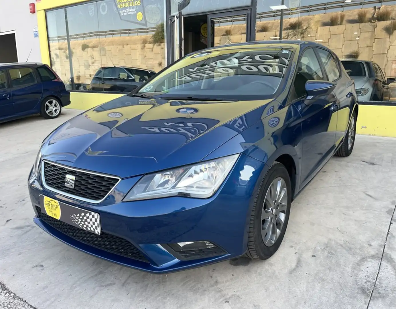 SEAT Leon Nuevo  1.6 TDI 105cv St&Sp I-Tech Azul - 1