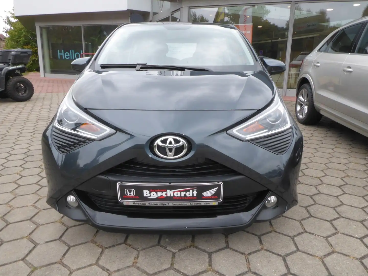 Toyota Aygo AYGO x Klima, ZV, Tele, Kamera, USB, Tempom Grau - 2