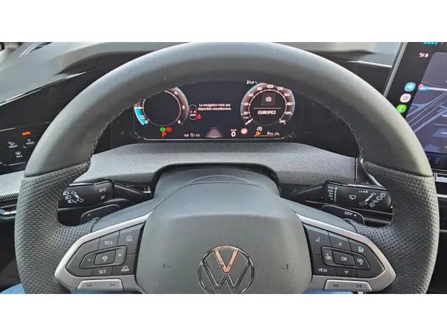Volkswagen Golf view 5