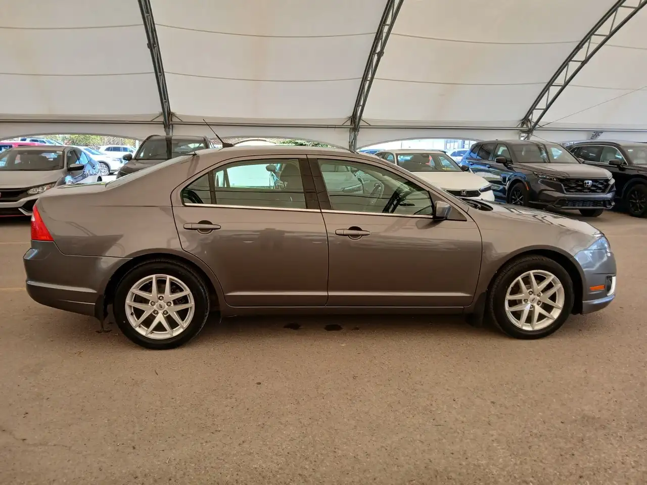 Ford Fusion снимка Ford Fusion