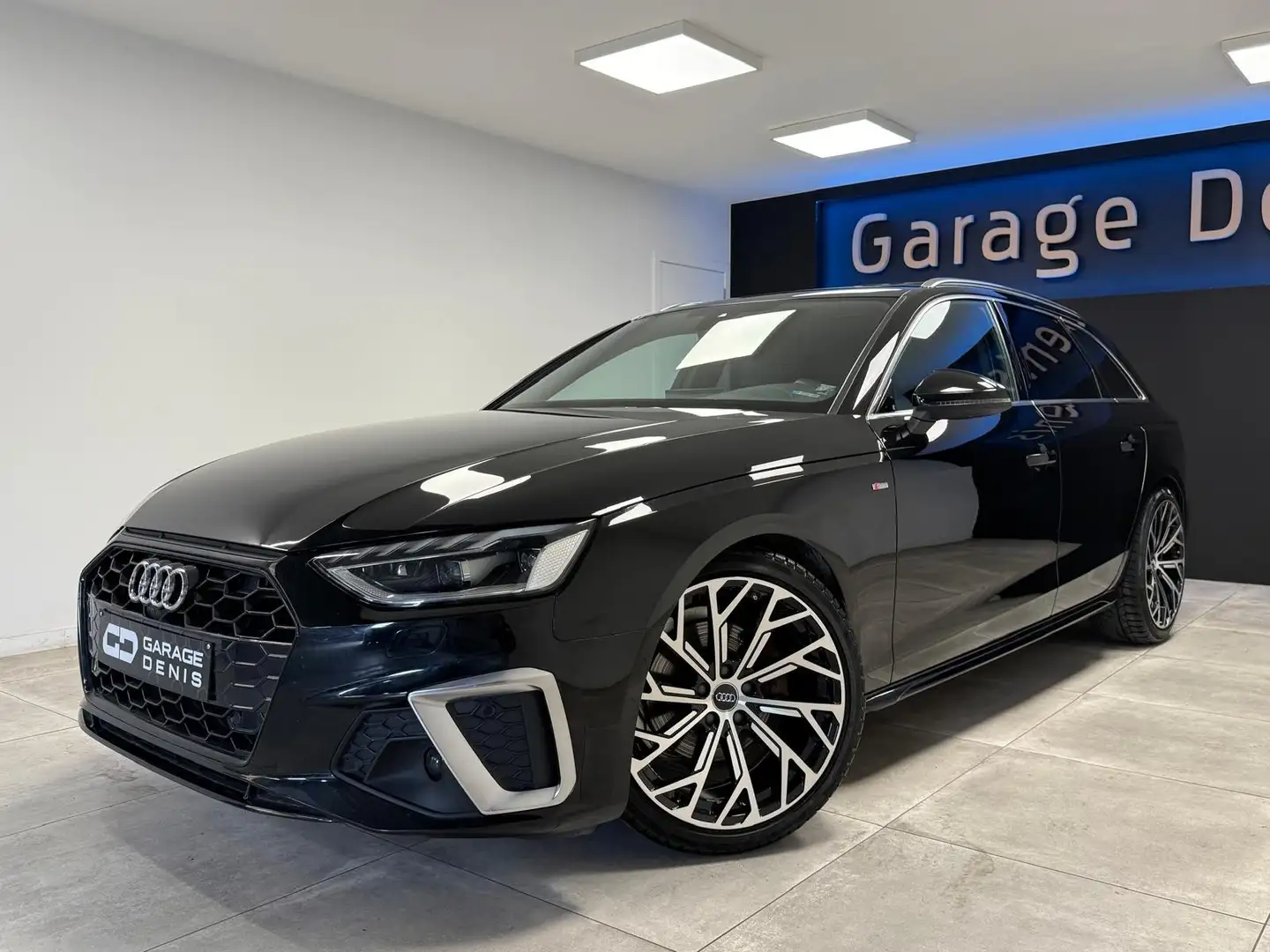Audi A4 Avant TDi S line S tronic *TOIT-PANO*GPS*LED*CUIR Noir - 1