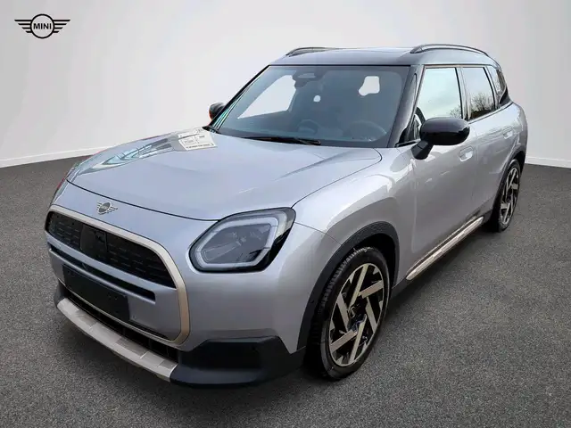 MINI Countryman E Favoured Trim
