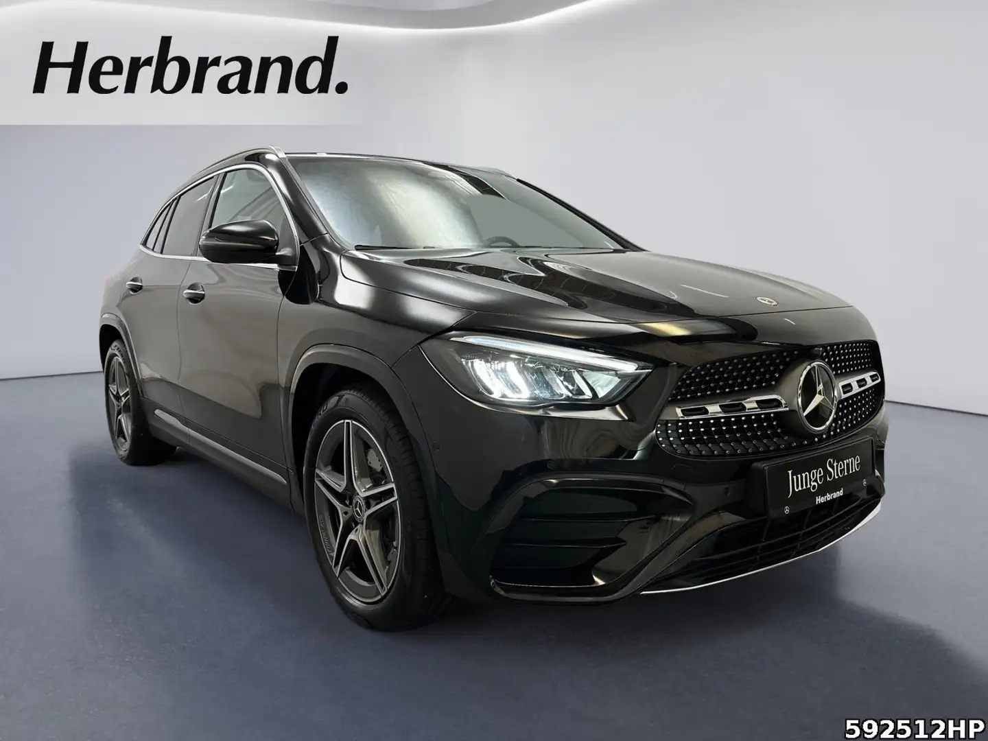 Mercedes-Benz GLA 200 d AMG Line EASY-PACK Rückfahrkamera DAB+ Schwarz - 2