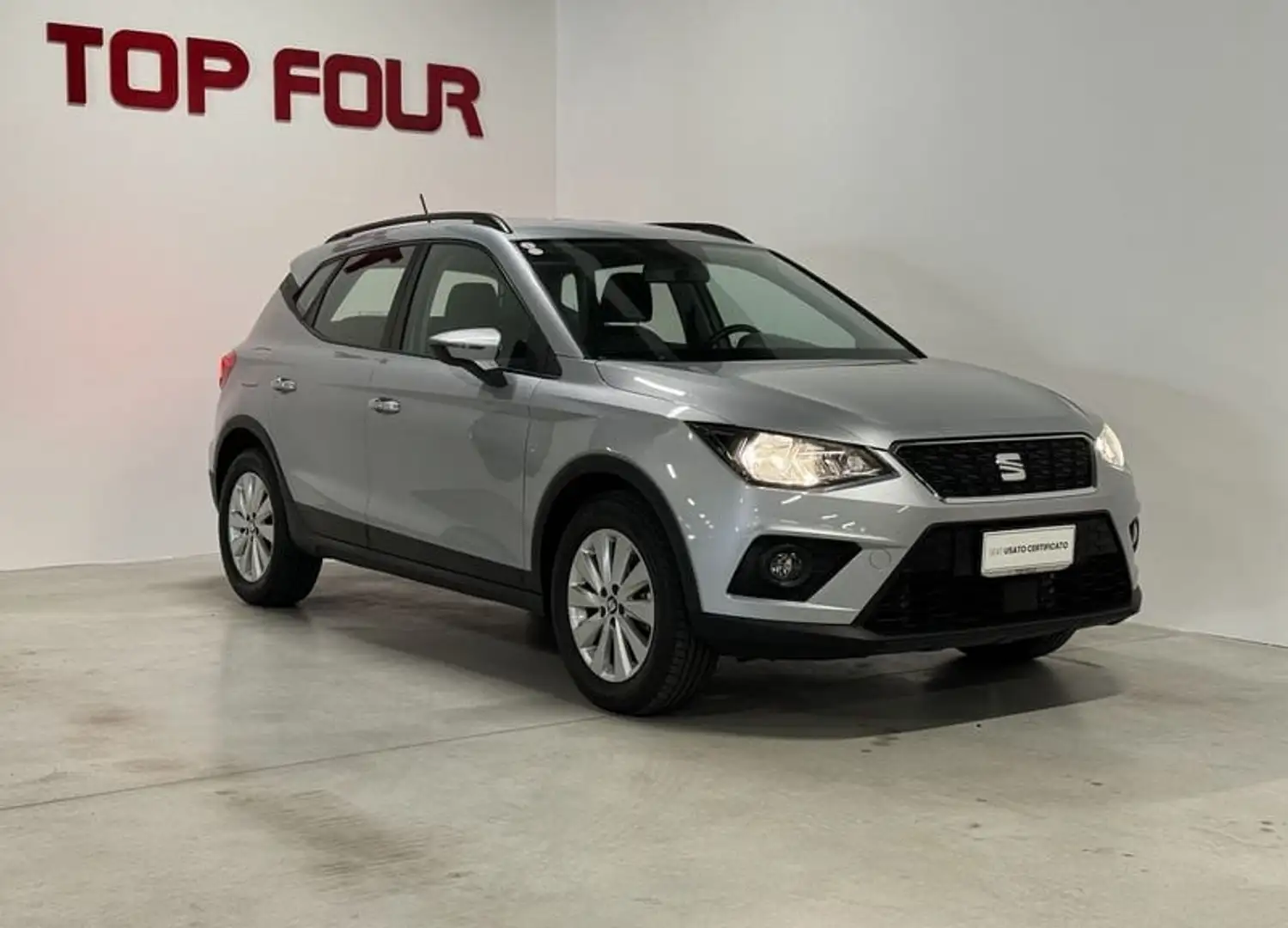 SEAT Arona 1.0 TGI Style Argento - 1
