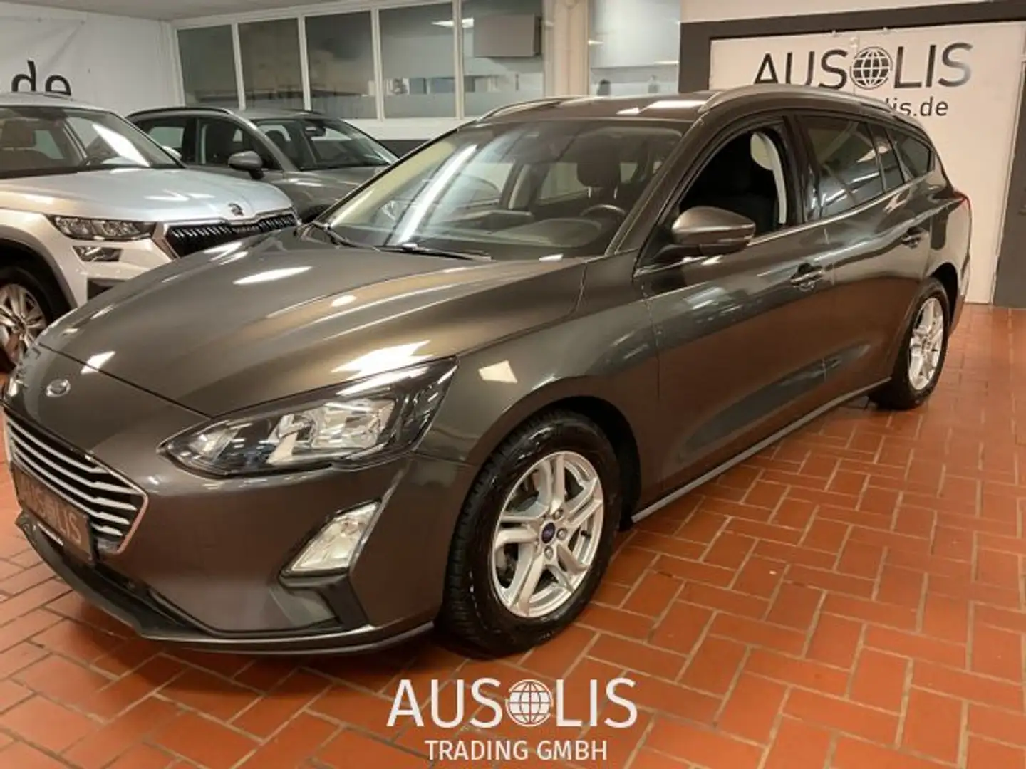 Ford Focus Turnier Cool & Connect Kamera,Navi,PDC Noir - 1