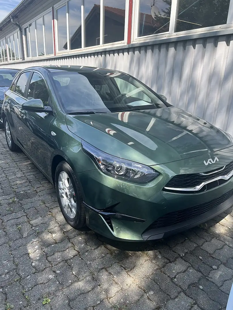 Kia Ceed / cee'd ceed 1,5 TGDI Silber Verde - 1