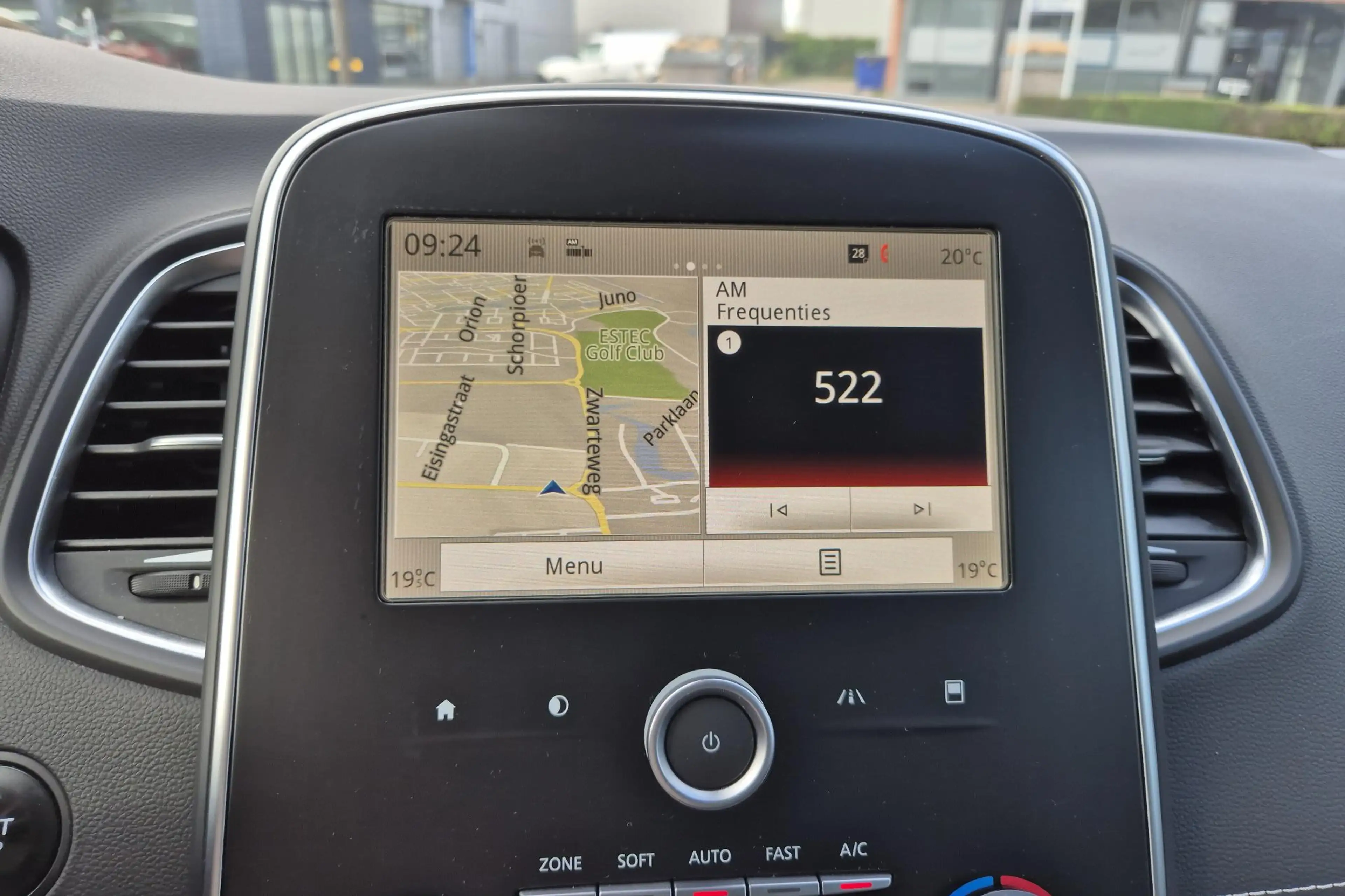 Renault Grand Scenic 1.2 TCe Intens — photo 4