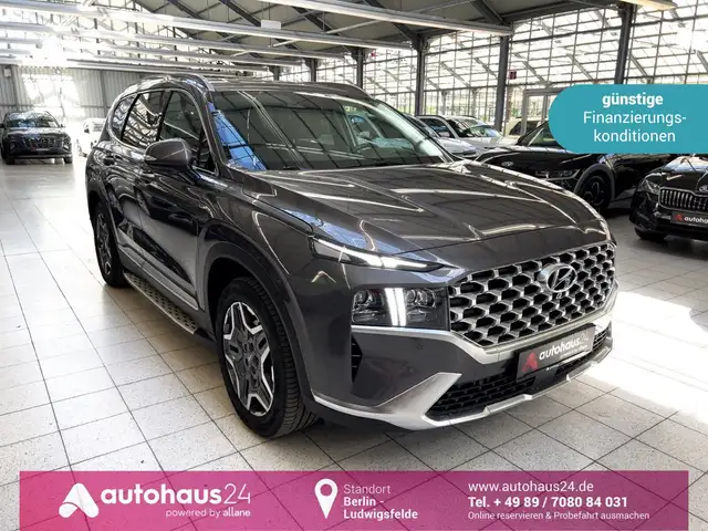 Hyundai Santa Fe main image
