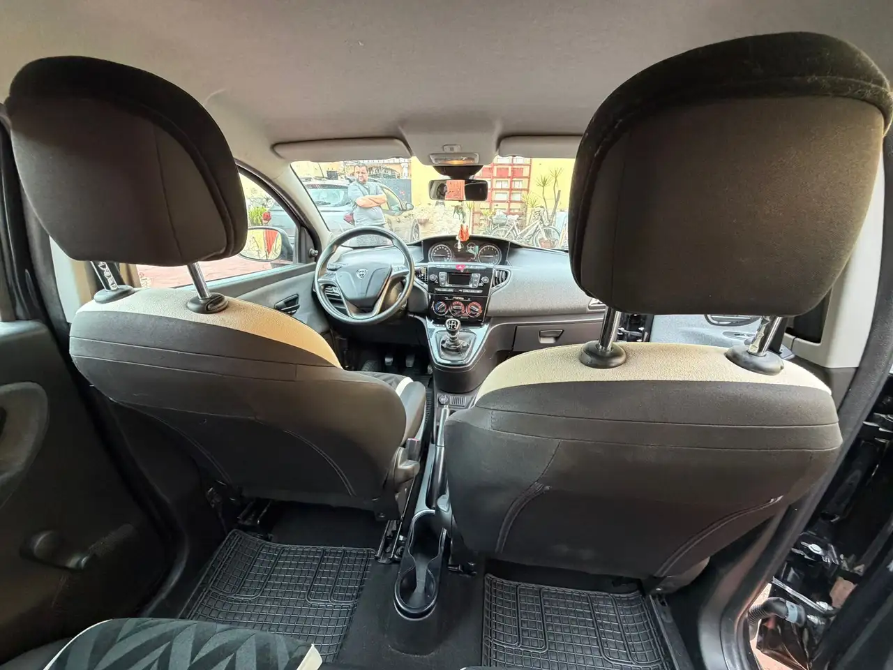 Lancia Ypsilon 2022 — фото 14