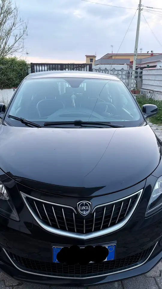 Lancia Ypsilon 2022