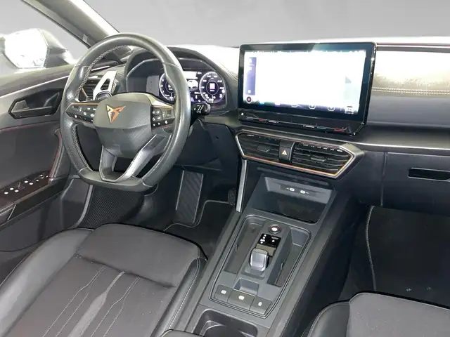 Cupra Formentor view 7
