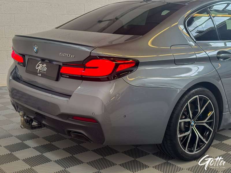 Photo du véhicule BMW 520