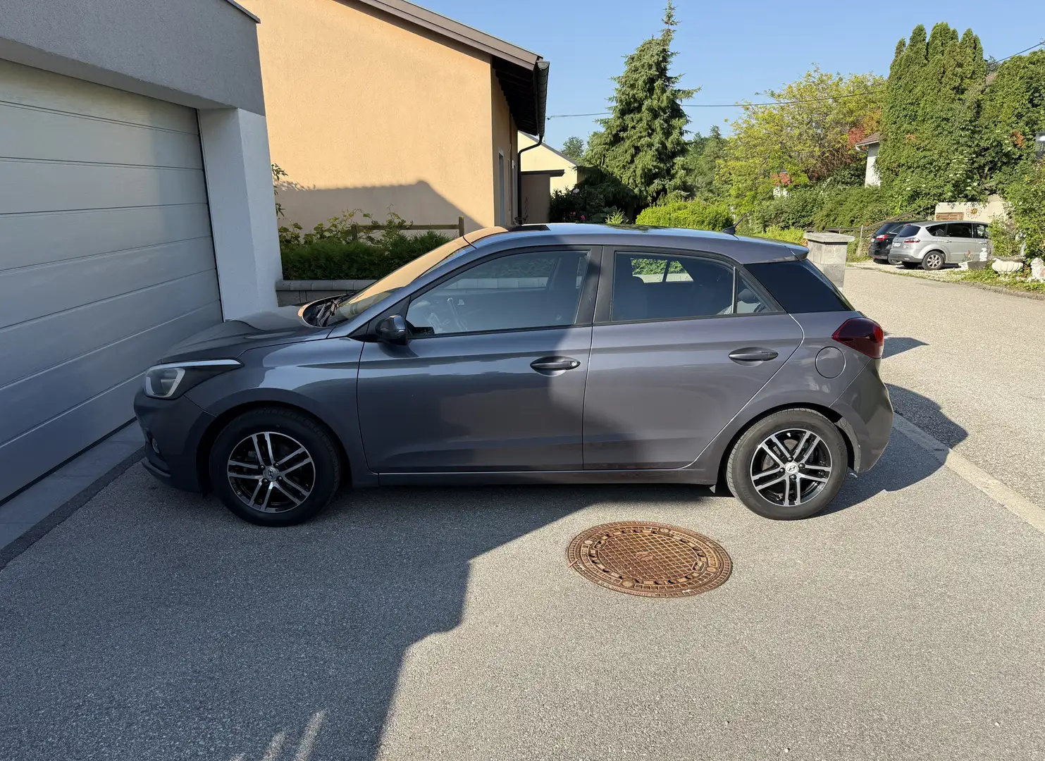 Hyundai i20 Pickerl Neu - 2