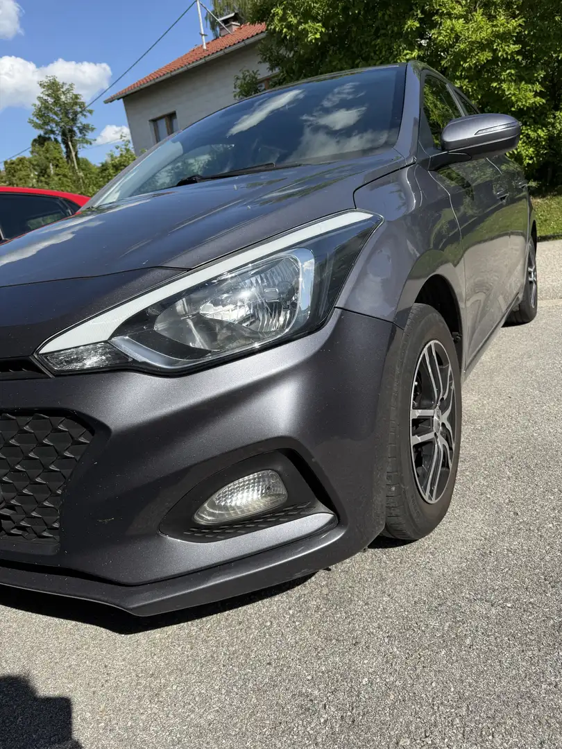 Hyundai i20 Pickerl Neu - 1